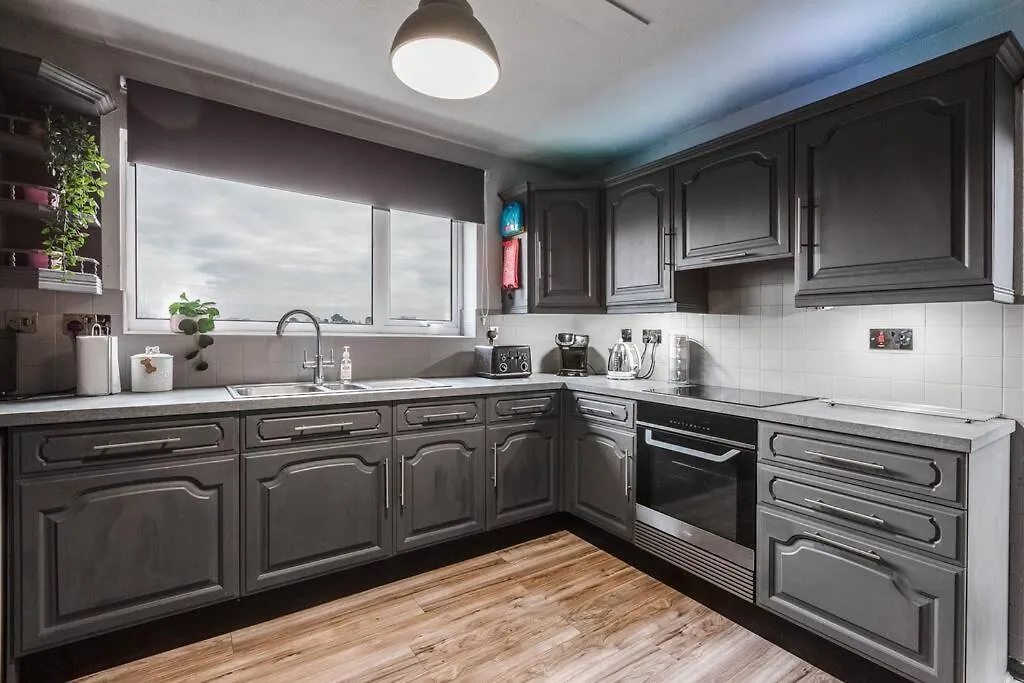 City Home With Parking And Garden- Pet Friendly Chester
