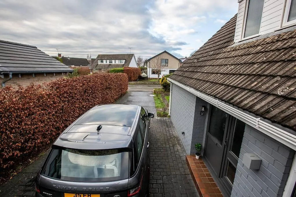 Holiday home City Home With Parking And Garden- Pet Friendly Chester United Kingdom