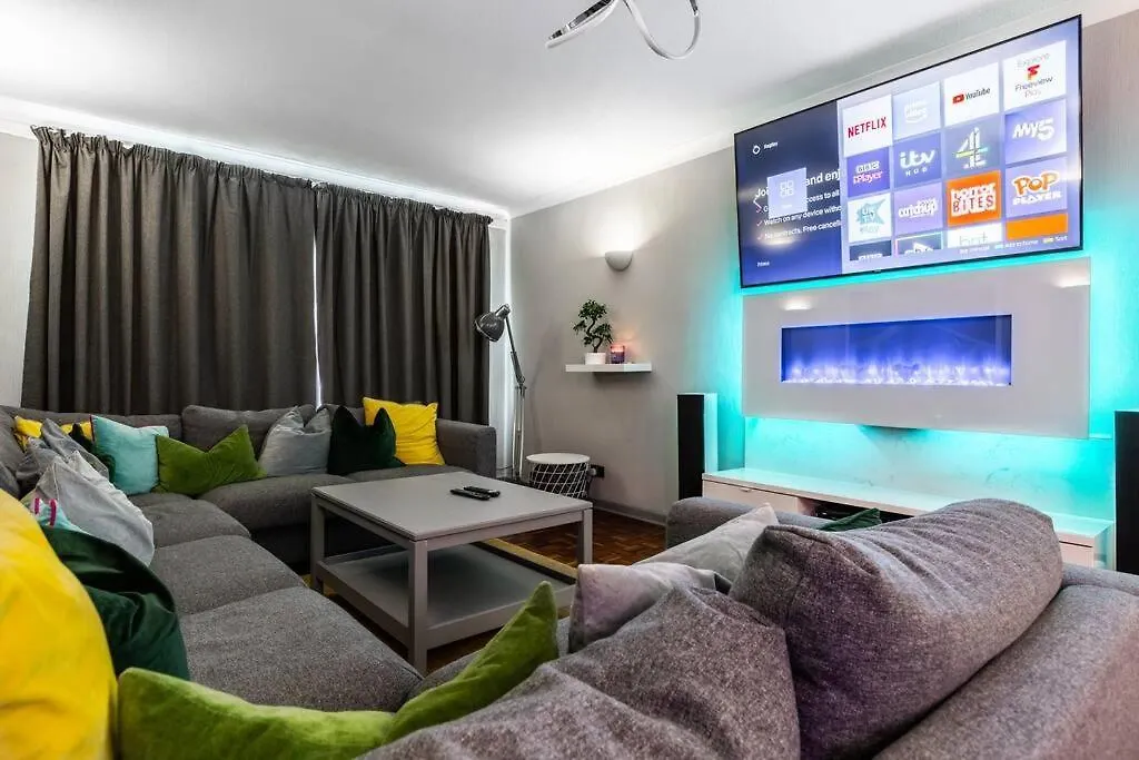 Holiday home City Home With Parking And Garden- Pet Friendly Chester United Kingdom