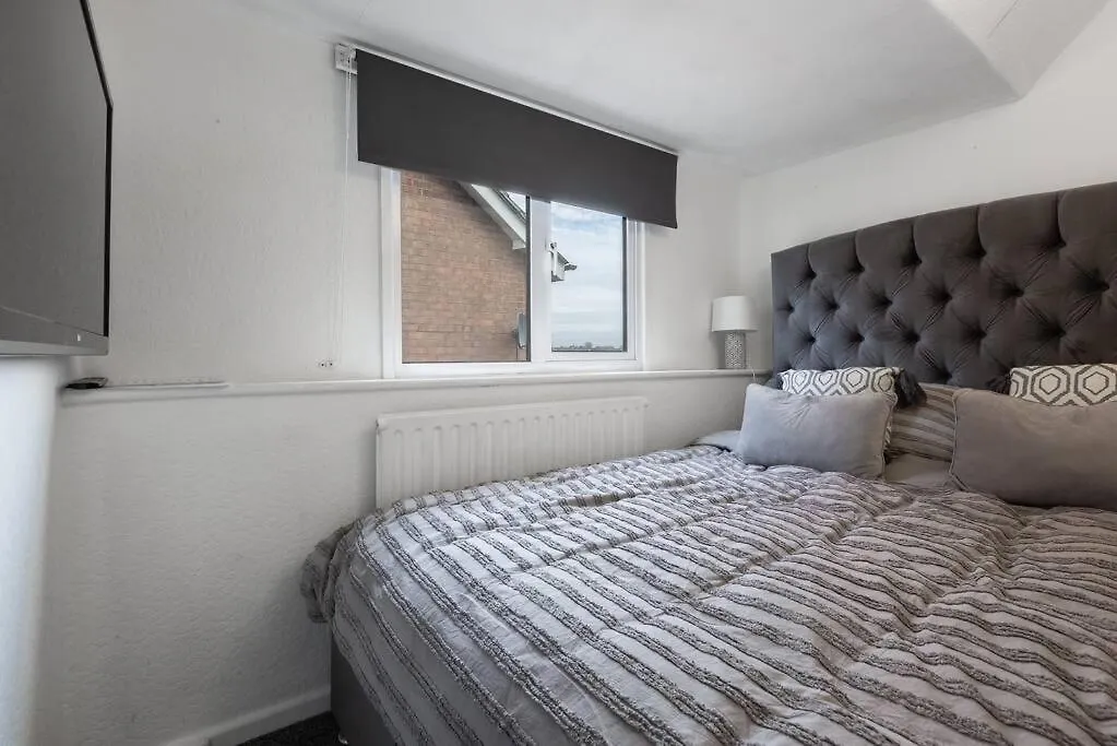Holiday home City Home With Parking And Garden- Pet Friendly Chester